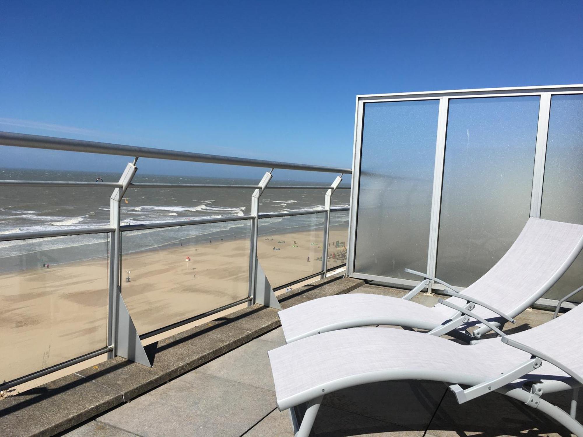 Penthouse On The Belgian Coast With Sea & Landscape Views Lejlighed Wenduine Eksteriør billede